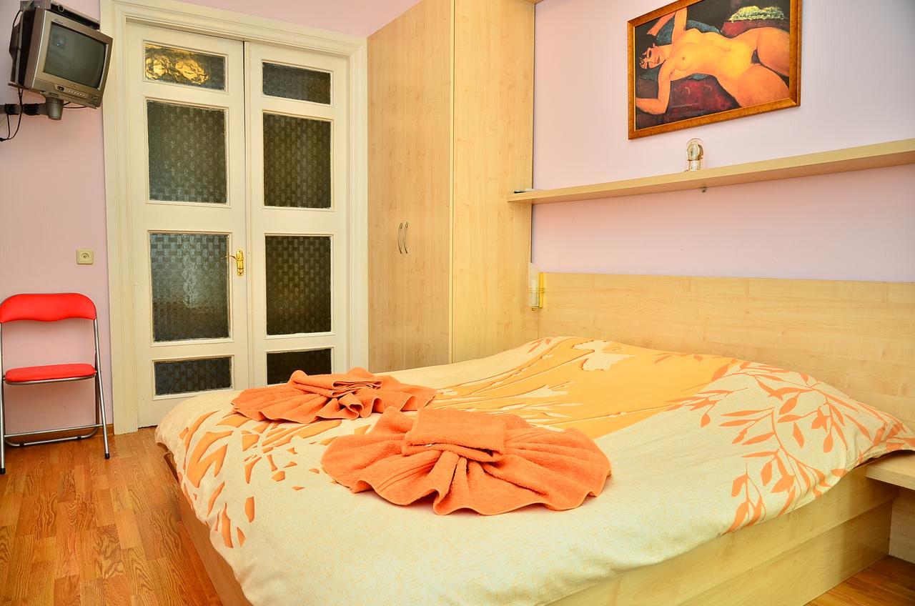 Appartement Bolshaya Vasilkovskaya 12 à Kiev Extérieur photo