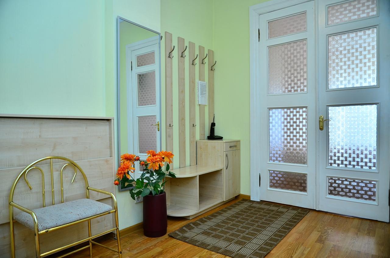 Appartement Bolshaya Vasilkovskaya 12 à Kiev Extérieur photo