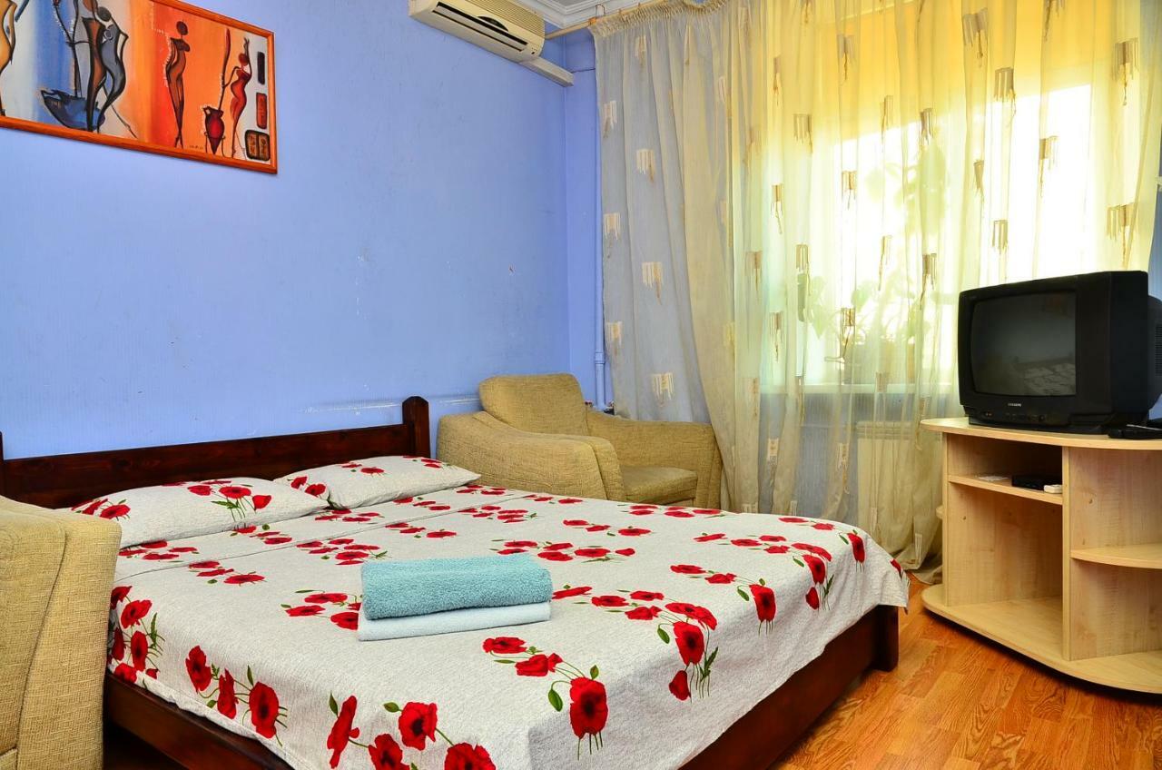 Appartement Bolshaya Vasilkovskaya 12 à Kiev Extérieur photo