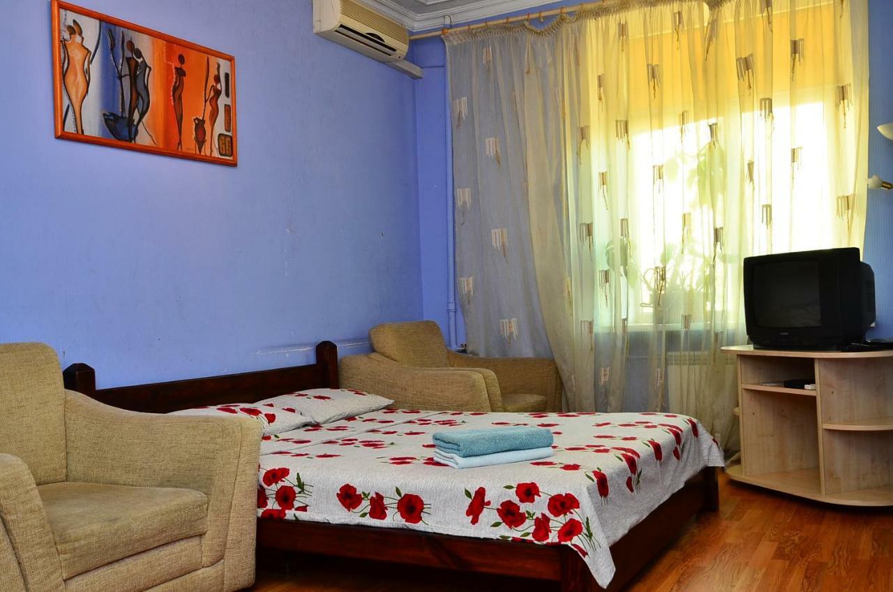 Appartement Bolshaya Vasilkovskaya 12 à Kiev Extérieur photo