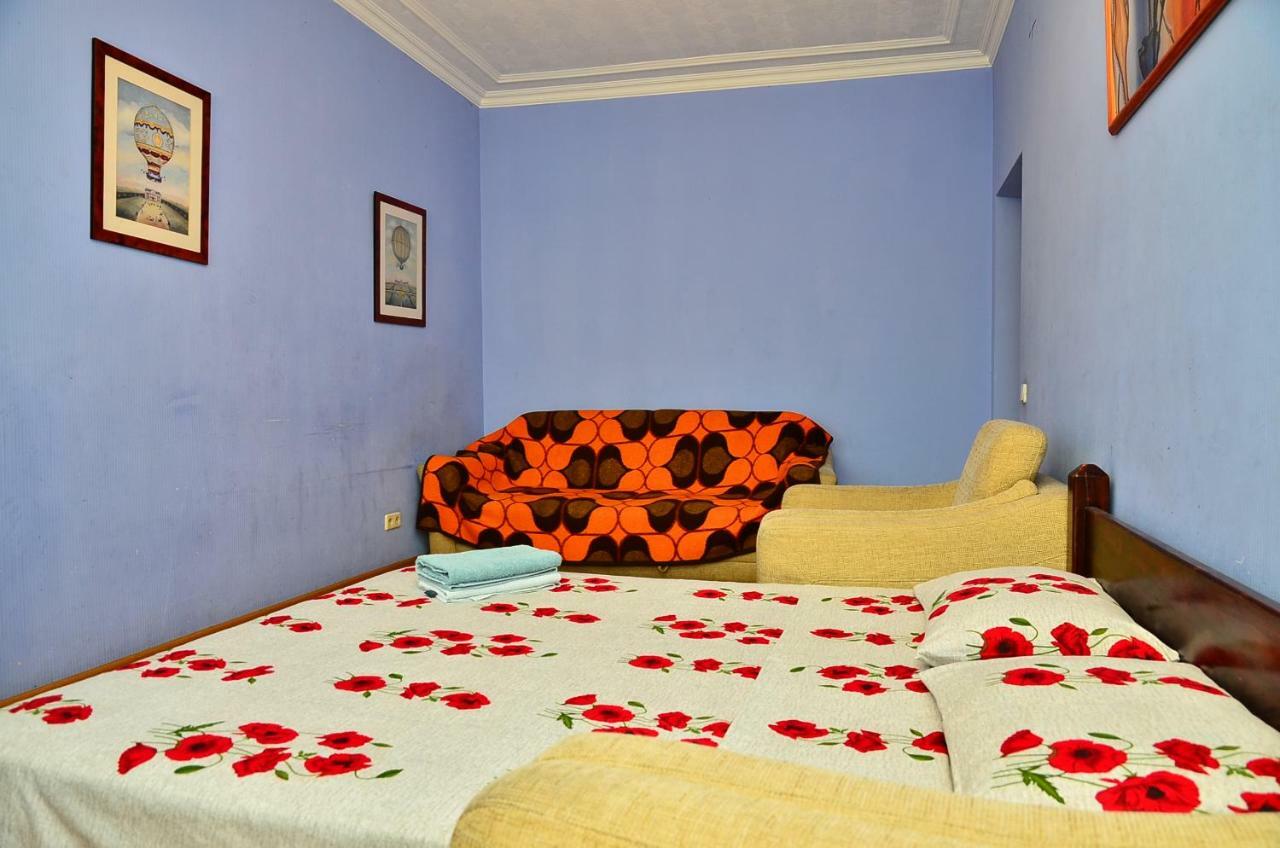 Appartement Bolshaya Vasilkovskaya 12 à Kiev Extérieur photo